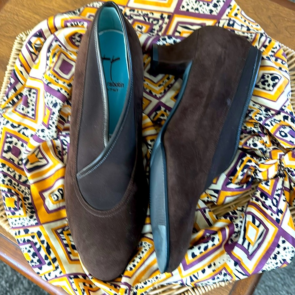THIERRY RABOTIN Brown Suede Pumps-Size 38/8